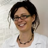 Dr Zoë Hyde