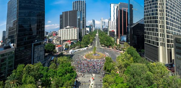 Mexico protests: Fears for democracy prompt mass demonstrations